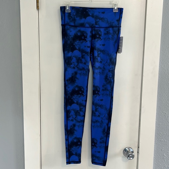 Athleta High Rise Chaturanga Tight in Blue Cloud - Picture 2 of 8